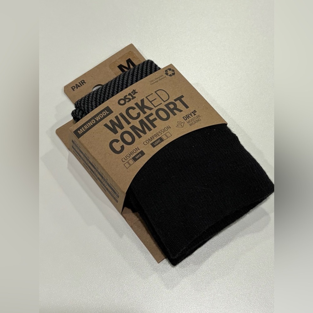 OS1st Men's Medium Merino Wool Wicked Comfort Socks No Show Black NWT